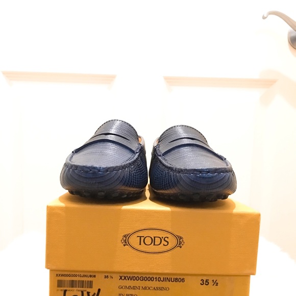 ❌SOLD❌Tod’s Gommini Moccasino drivers shoe 35.5 - Picture 2 of 8